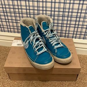 Nike high tops - women